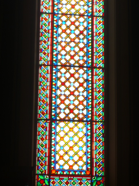 Stained glass window Glary stained glass window in the Sala d'Actes, El Seminari. Lucky pot shot by Allison.